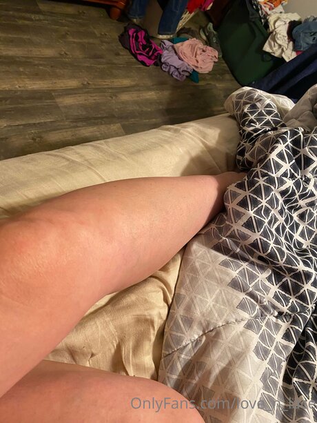 Love N Lace actrice exclusive archive