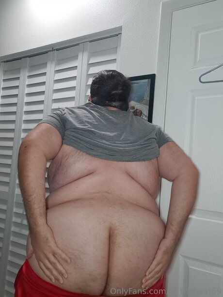 Lu Thebear69 étoile érotique photos