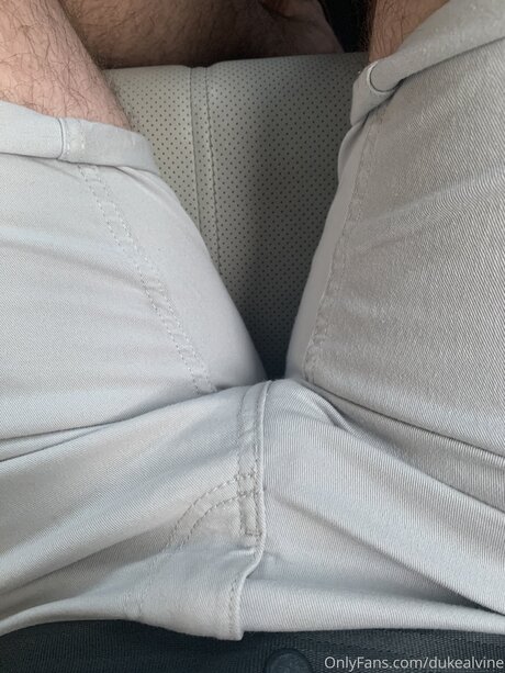 Dukealvine modèle nu photo