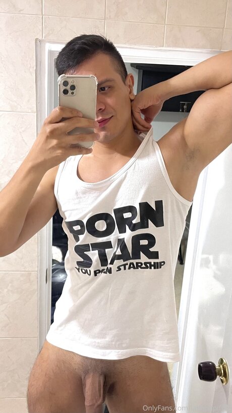 Latinpapifree modèle sexy image