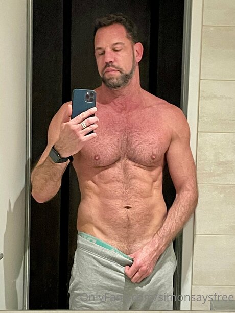 Simonsaysfree star du porno xxx des photos