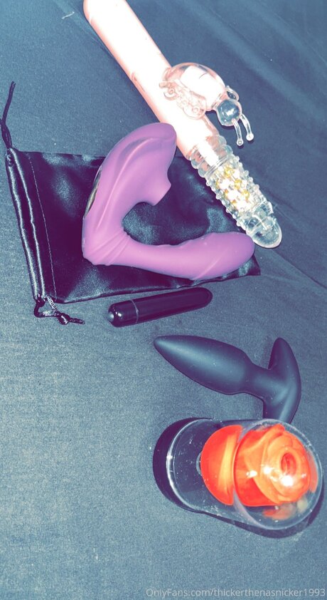Thickerthenasnicker1993 star du porno xxx galeries