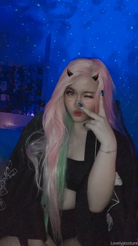 Luvlyjessxx actrice pornographique archive