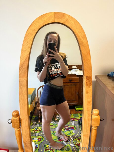 Shaninxx star du porno nue photo