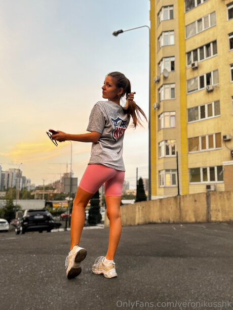 Veronikusshk actrice de grande qualité images