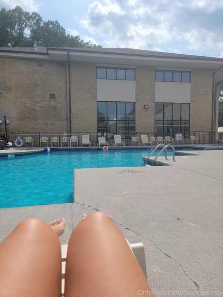 Blondekristy étoile de haute qualité collection