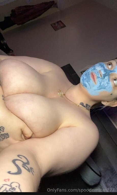 Spoodermom777 modèle gratuit photos