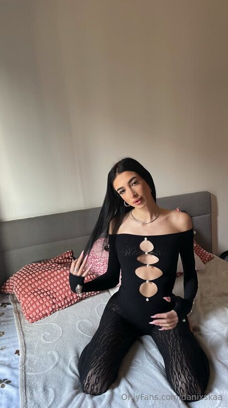 Danixskaa modèle de haute qualité images