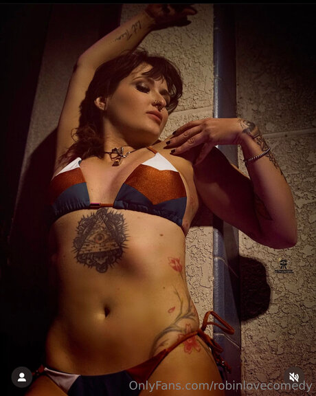 Robinlovecomedy star du porno de haute qualité galerie