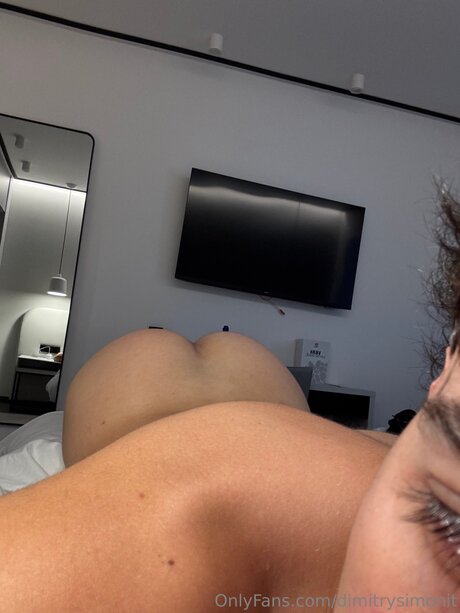 Dimitrysimonit actrice parfaite galerie