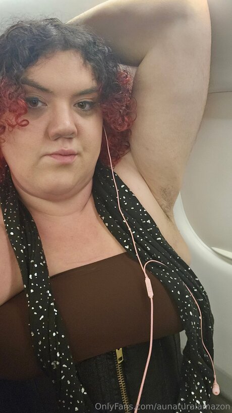 Aunaturalamazon modèle pornographique photo