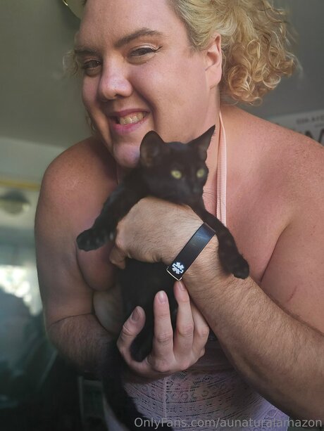 Aunaturalamazon modèles nus des photos