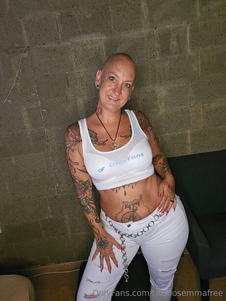 Tattoosemmafree nus de stars du porno photo