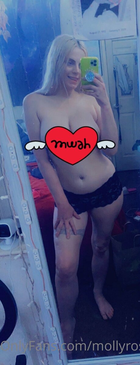 Mollyrosemoon top star photo