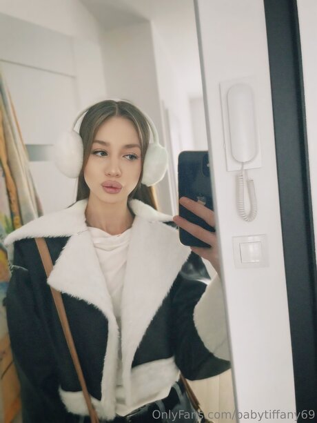 Babytiffany69 modèle chaud des photos