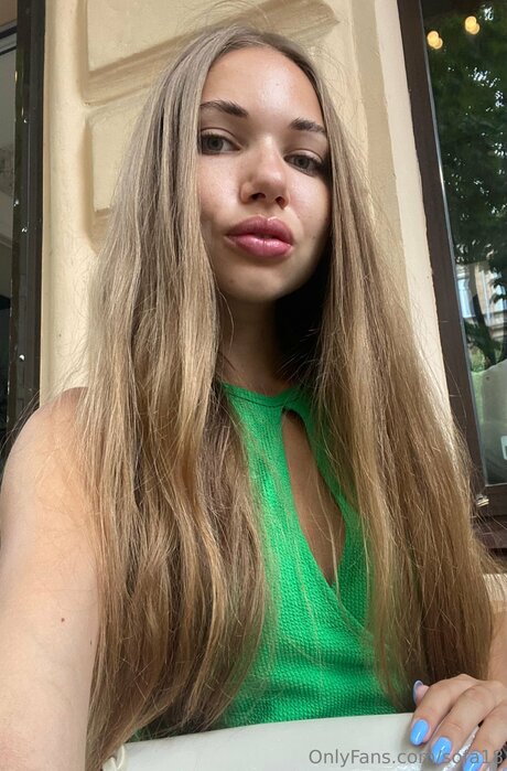 Sofa18 actrice de sexe photos