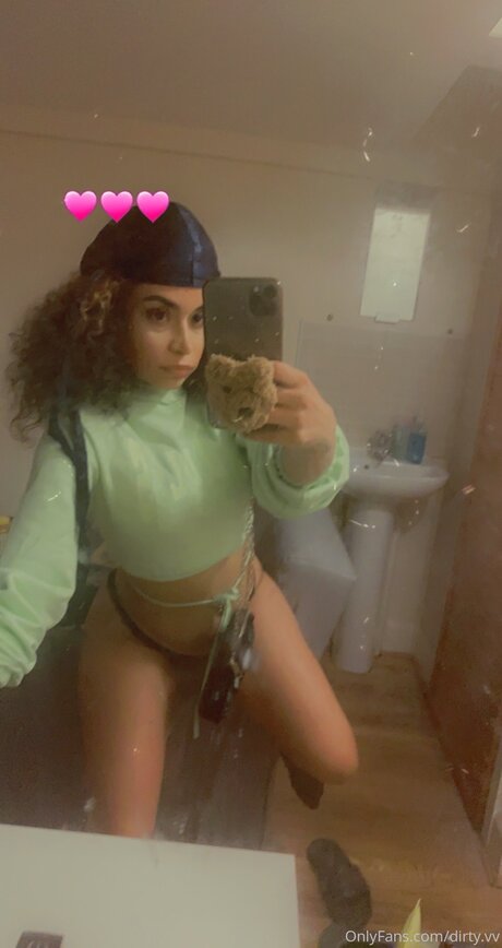 Dirty Vv modèle photos