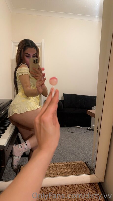 Dirty Vv actrice xxx des photos