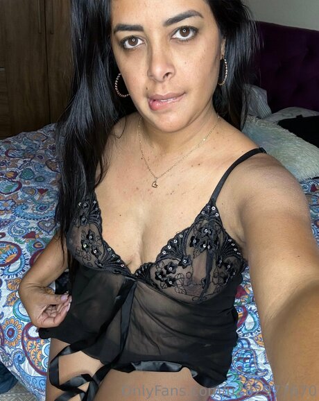 U282977670 star du porno sexy image