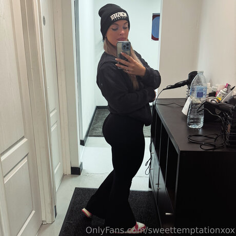 Sweettemptationxox actrice de grande qualité photos
