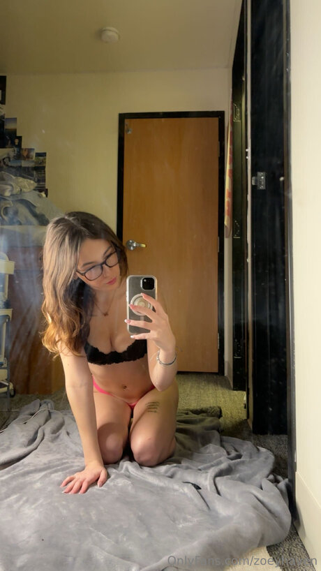 Zoeyhaven étoile sympa collection