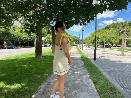 Adakham actrice nue image