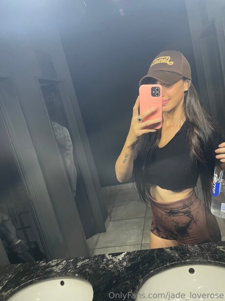 Jade Loverose art de star du porno img