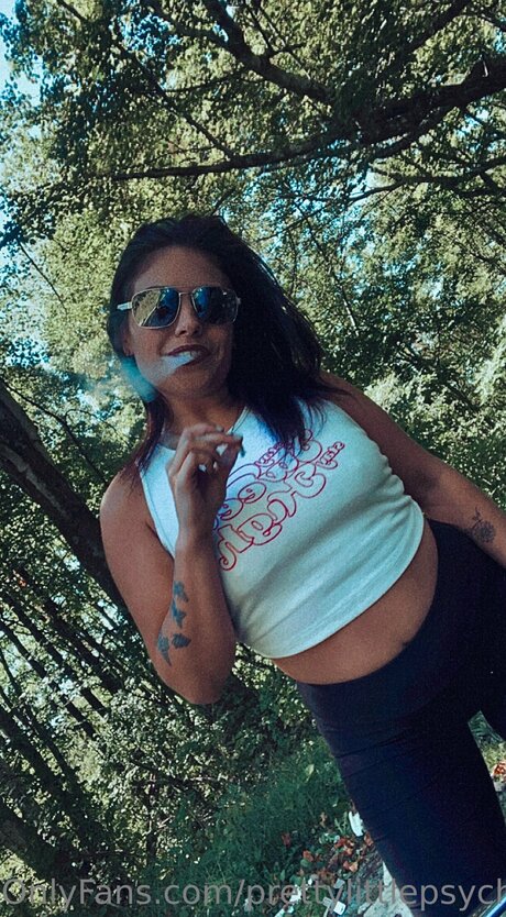 Prettylittlepsychoxoxo modèles nus img