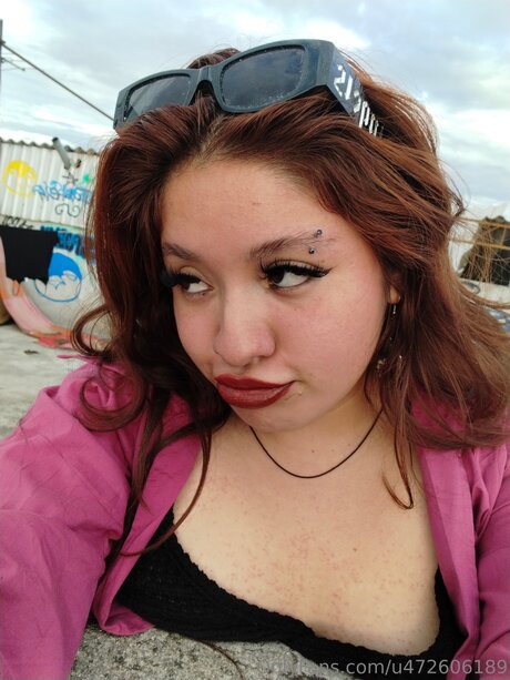 U472606189 art star du porno photos