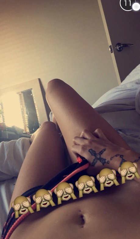 Jaide Samara Francis star du porno de haute qualité photos