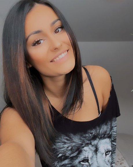 Cyndy valerie Gamache Gravel actrice nue collection