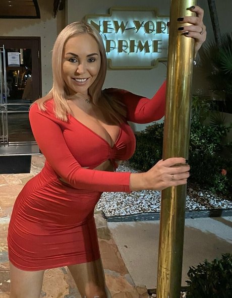 Mary Carey modèle img