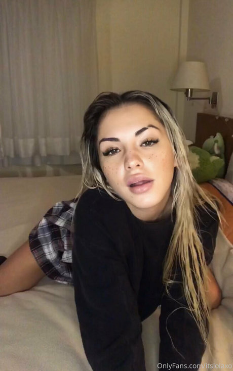 itslolaxo modèle joli galeries