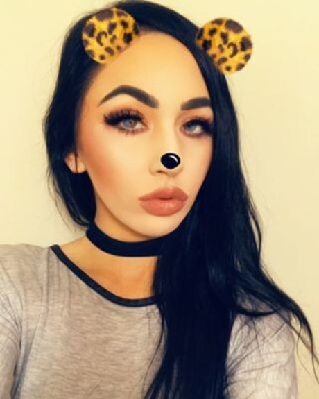 LucieLuv modèle chaud images