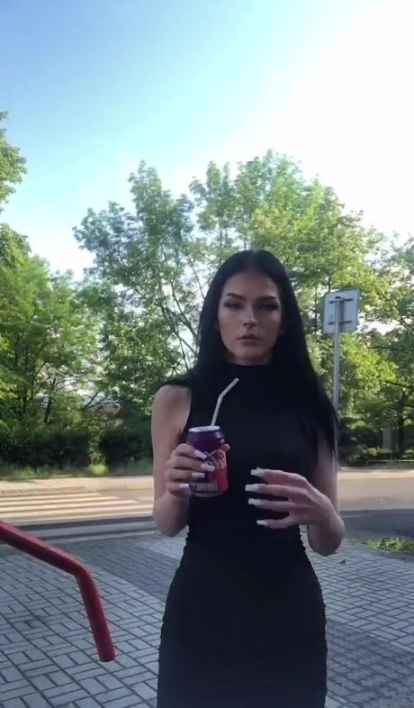 Lucie Brousilova jolie étoile galeries