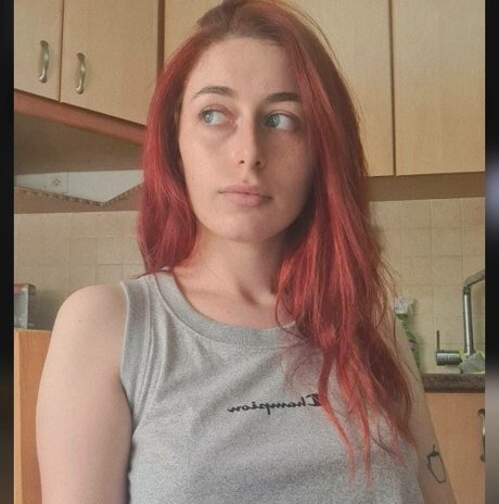 VelNick actrice exclusive galeries