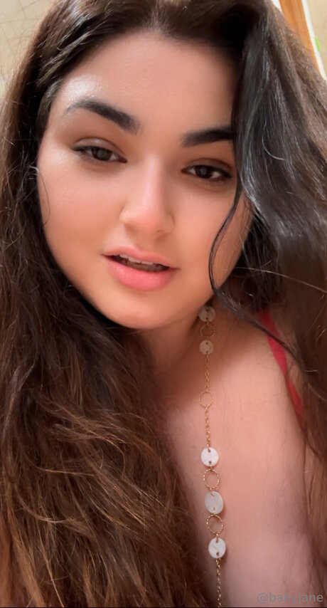 Plussizedlittle actrice érotique galeries