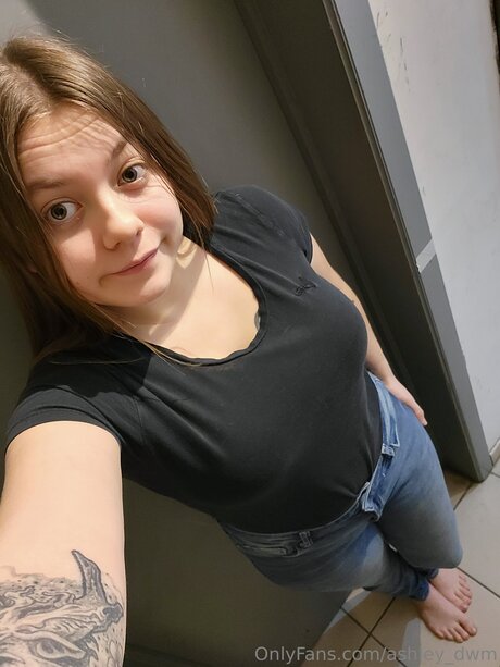 Ashley Dwm actrice des photos