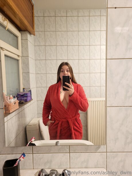 Ashley Dwm étoile parfaite photos