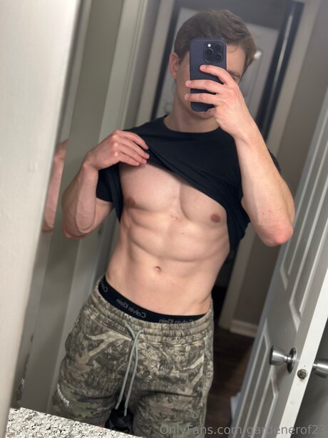 Gardenerof23 nus étoiles image