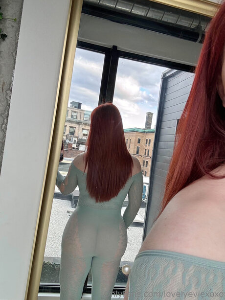 Lovelyeviexoxo star exclusive galeries