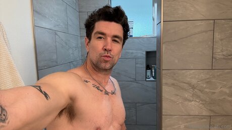 Trentonducati sexe star image