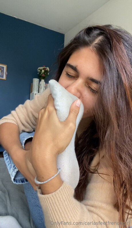 Carlasfeetfrenchgirl étoile érotique img
