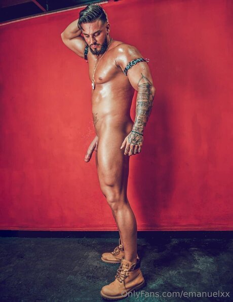 Emanuelxx belle actrice photos