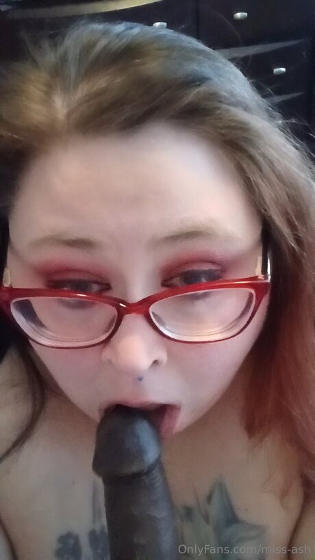 Miss Ash modèle artistique images