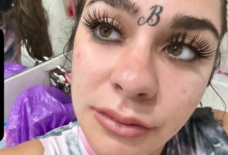 Bellathecat modèle photos