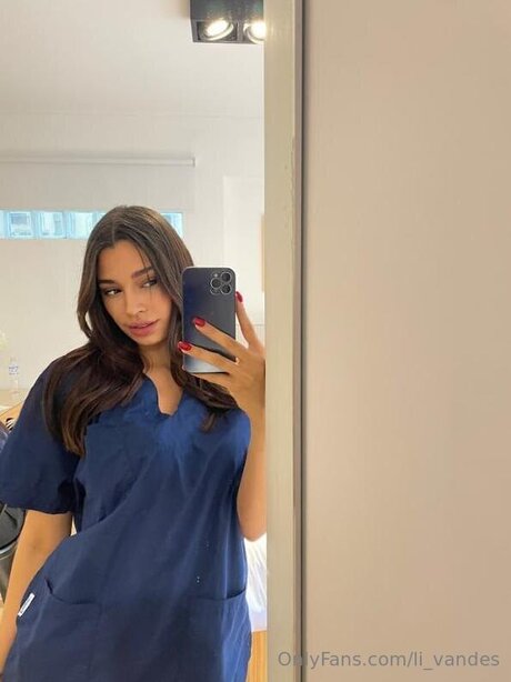 Li Vandes modèle xxx photos