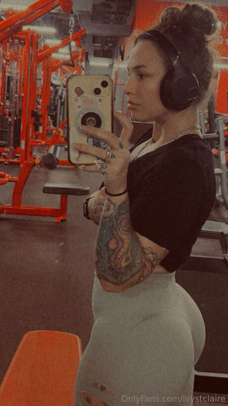 Ivystclaire actrice hd galeries