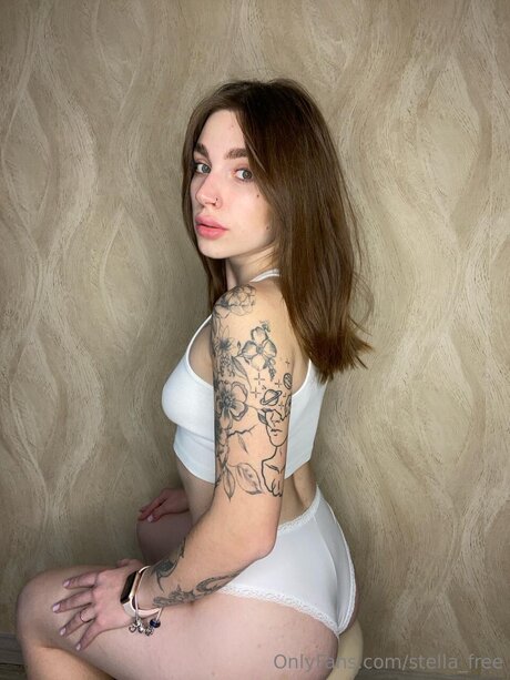 Stella Free star du porno de haute qualité des photos