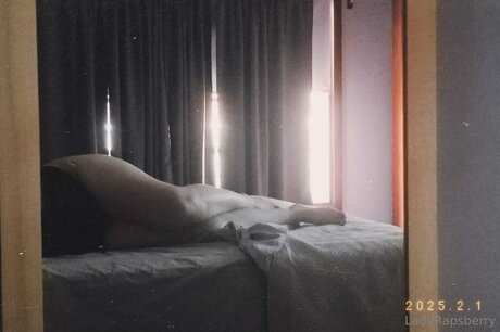 Ladyraspberry modèle érotique photo